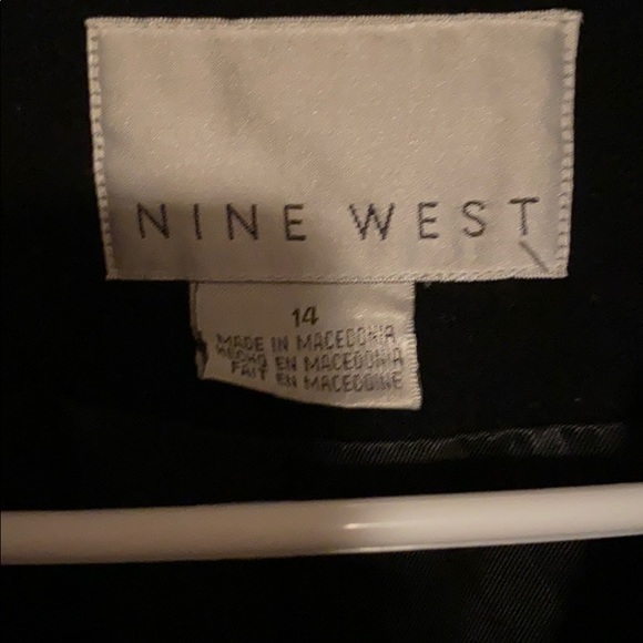 Jacket - Picture 2 of 4